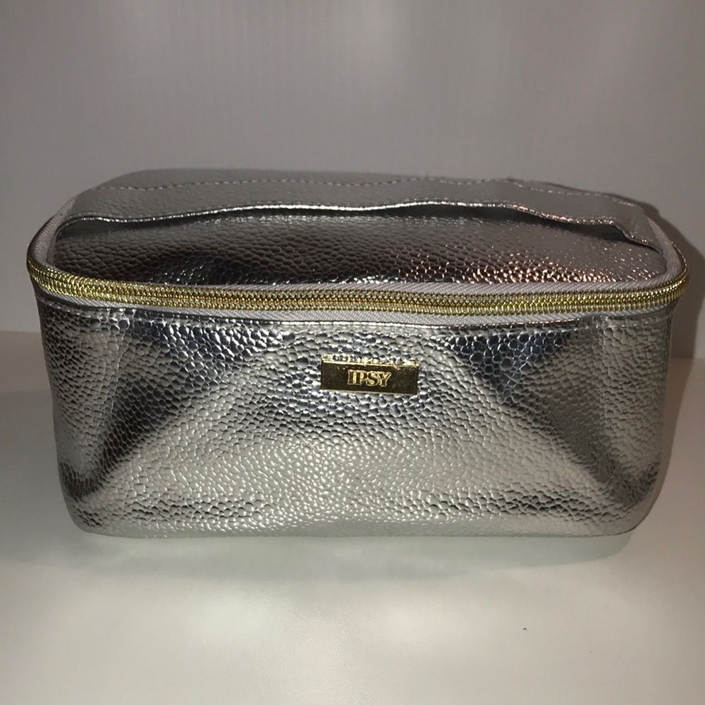 Brand new Ipsy silver foil patterned makeup bag
